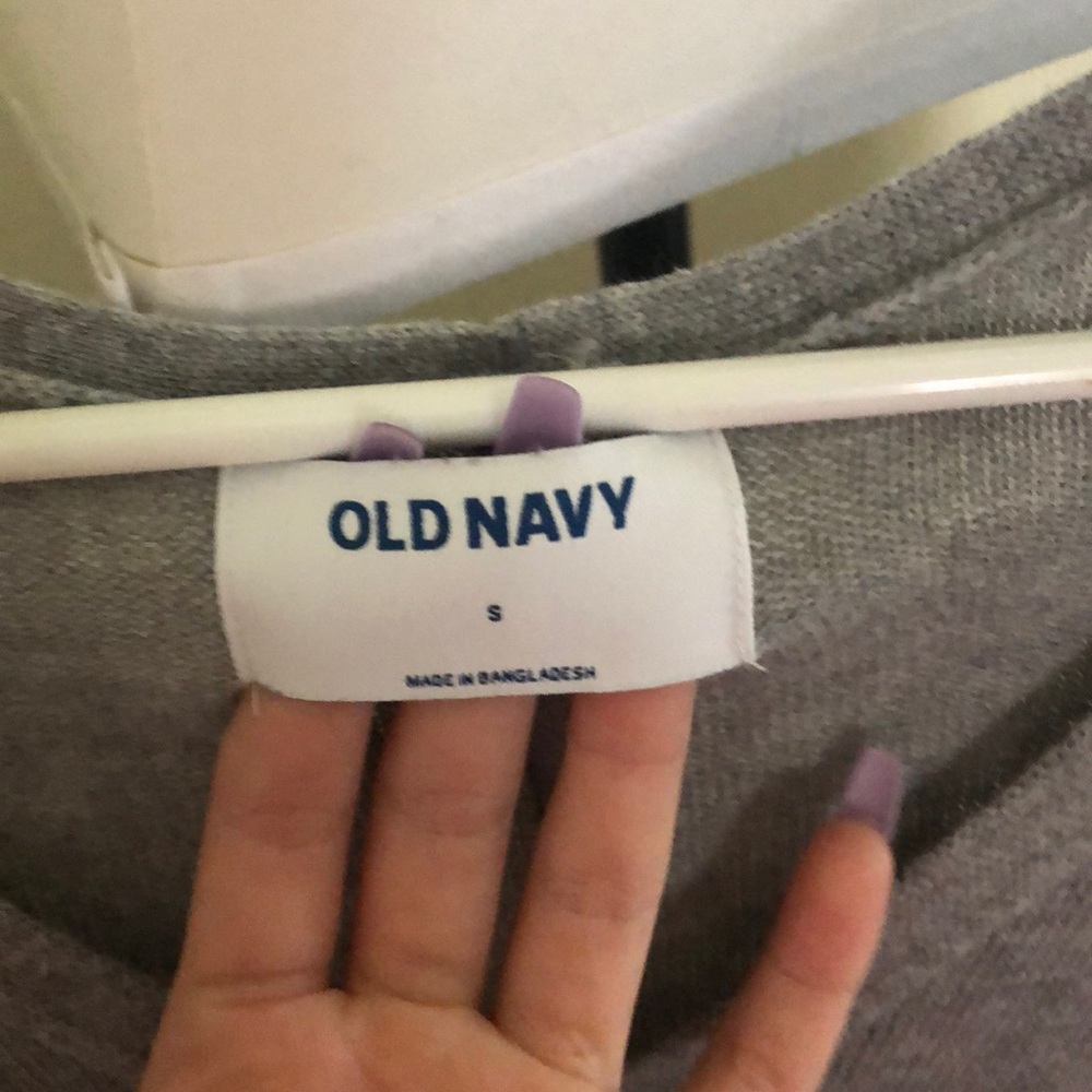 sweater - Picture 2 of 2